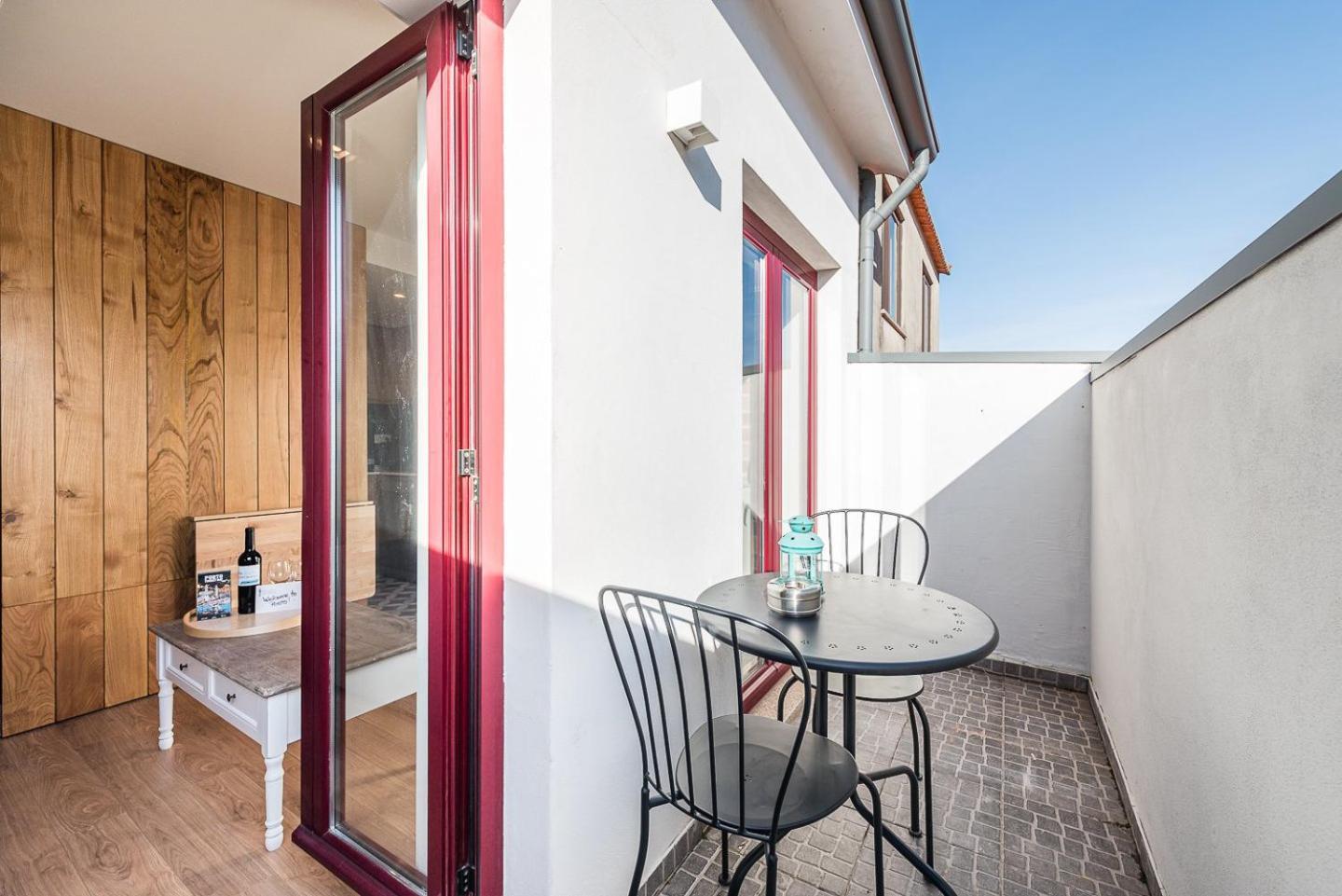 Guestready - Crayon Walls Apts Porto Exterior foto
